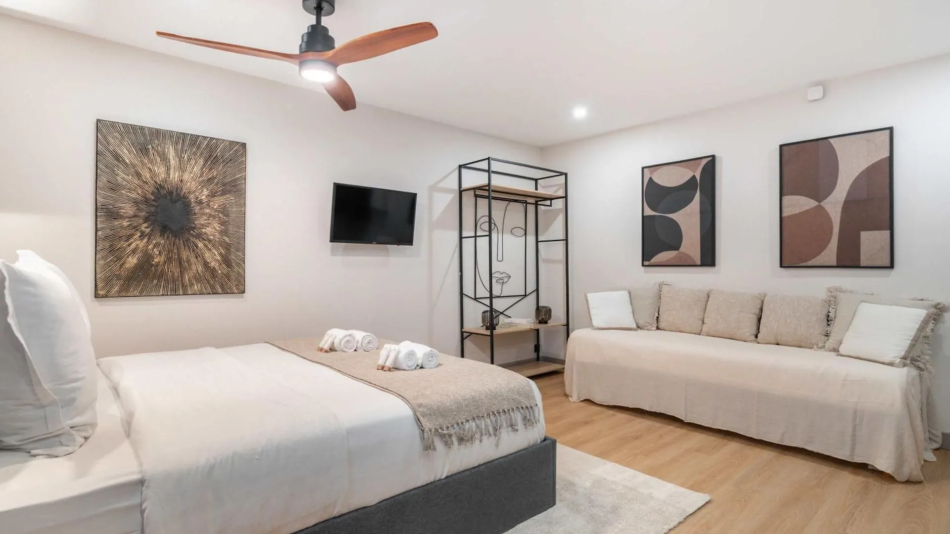 Nice Studio Near Porte De Versailles Paris France