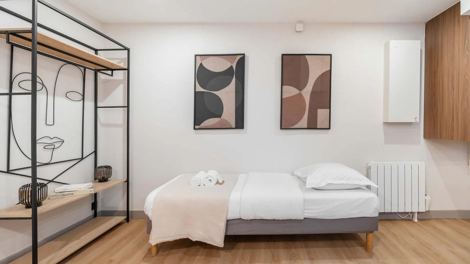 Nice Studio Near Porte De Versailles Paris